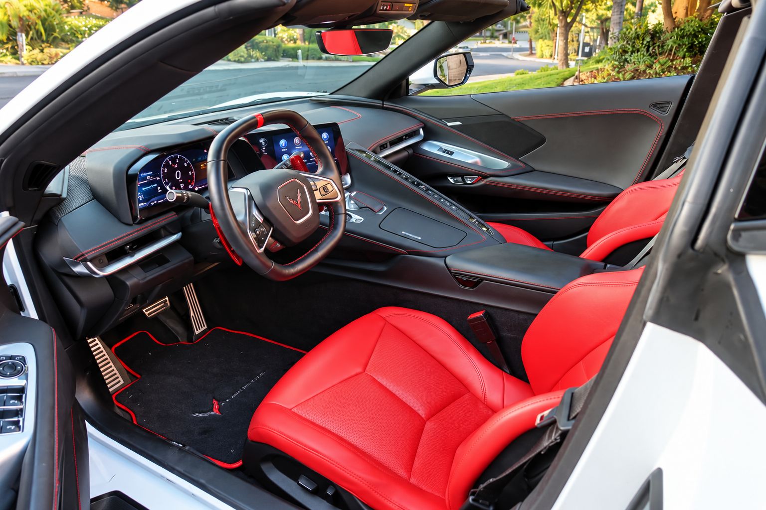 Used 2022 Chevrolet Corvette Stingray Convertible w/ 1LT RWD image 16