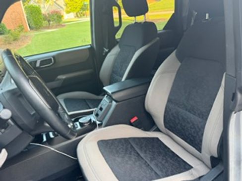 Used 2022 Ford Bronco Wildtrak AWD/4WD image 6