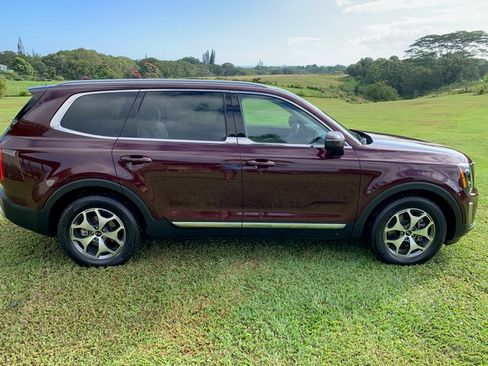 Used 2020 Kia Telluride EX image 9