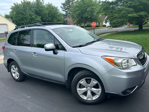 Used 2016 Subaru Forester 2.5i Limited w/ Protection Package #2 AWD/4WD image 11