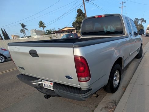 Used 2002 Ford F150 2WD SuperCab image 8