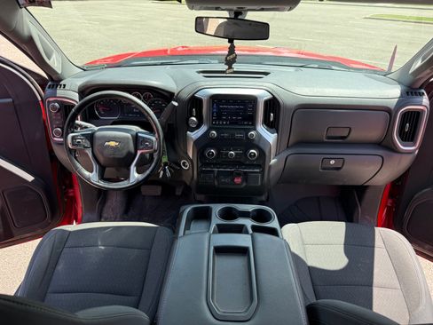Used 2019 Chevrolet Silverado 1500 LT w/ Texas Edition AWD/4WD image 14