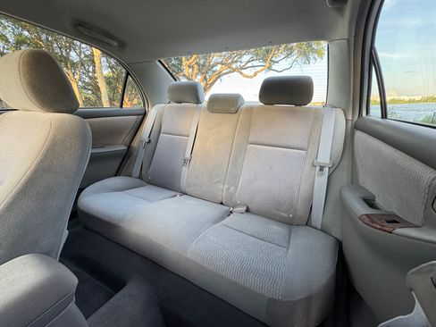 Used 2006 Toyota Corolla CE FWD image 13