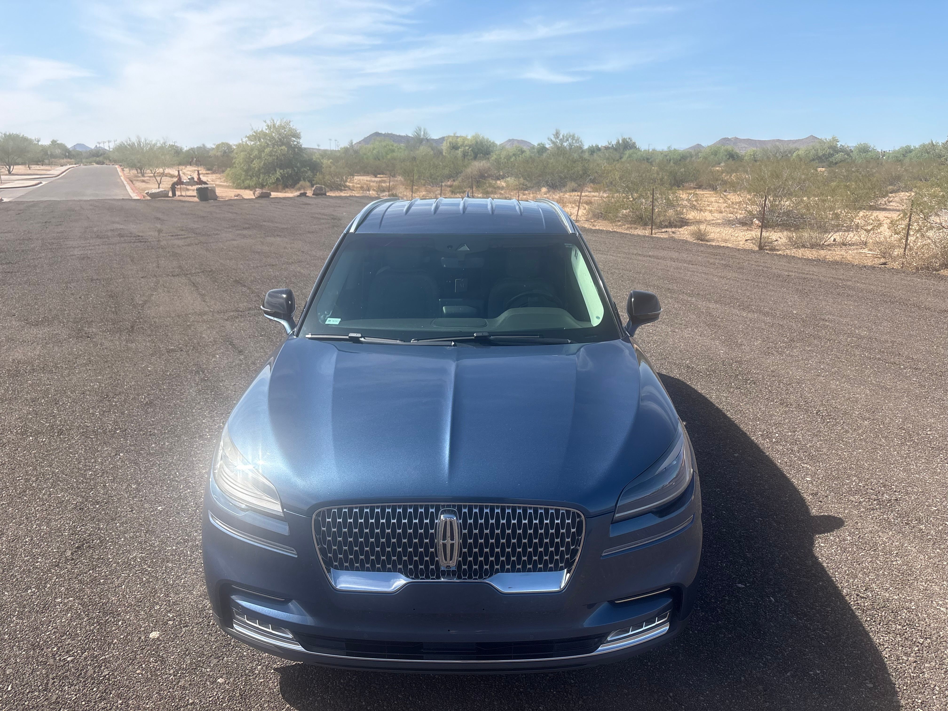 Used 2020 Lincoln Aviator Reserve w/ Class IV Trailer Tow Package RWD image 11