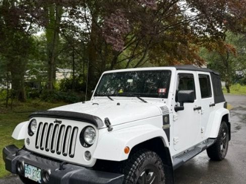 Used 2017 Jeep Wrangler Unlimited Sport image 4