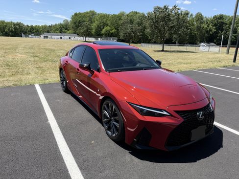 Used 2021 Lexus IS 350 F Sport RWD image 4