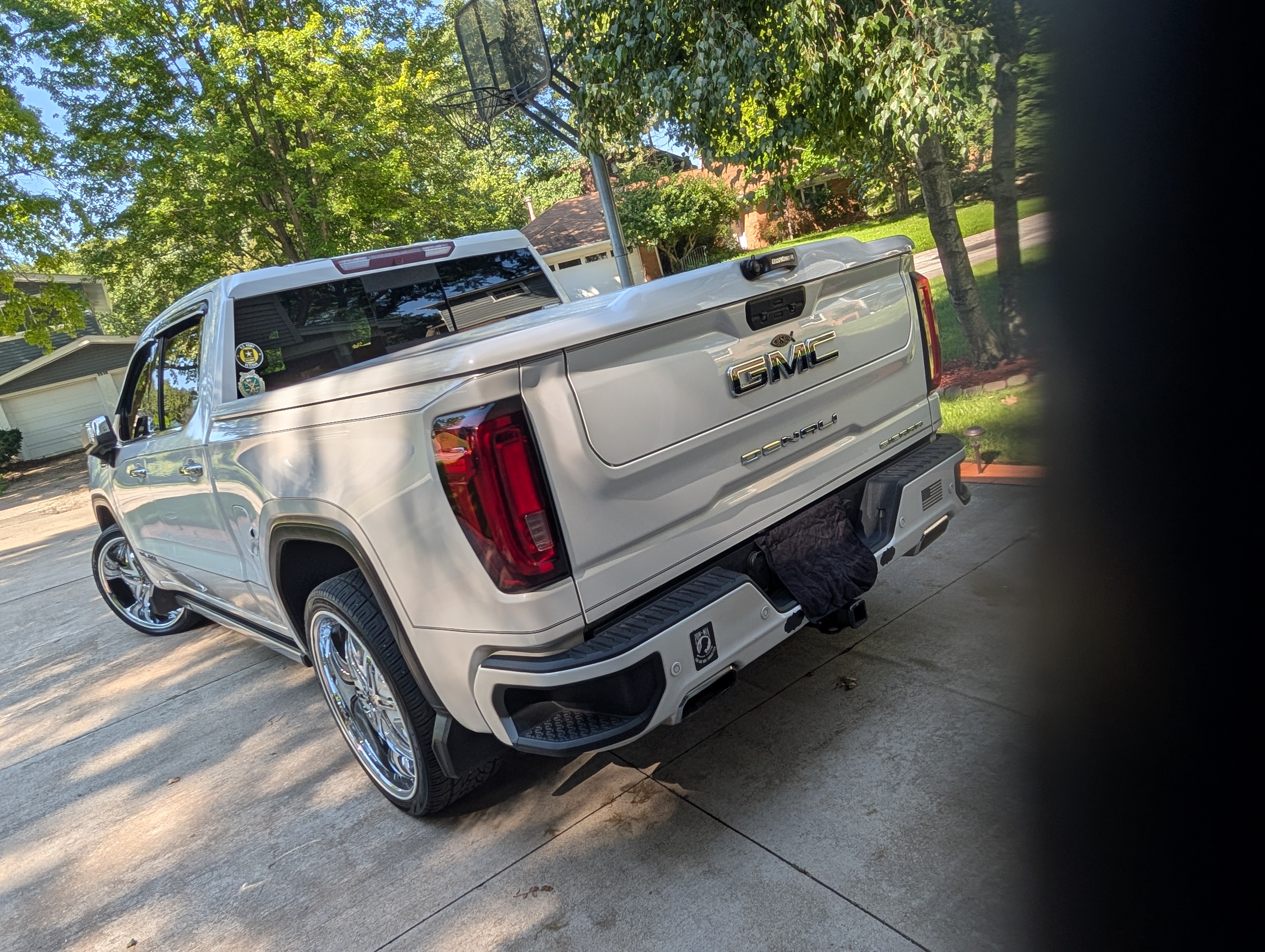 Used 2019 GMC Sierra 1500 Denali w/ Denali Ultimate Package AWD/4WD image 13