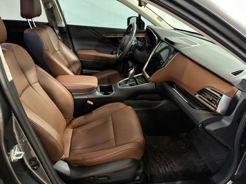 Used 2024 Subaru Outback Touring XT image 4