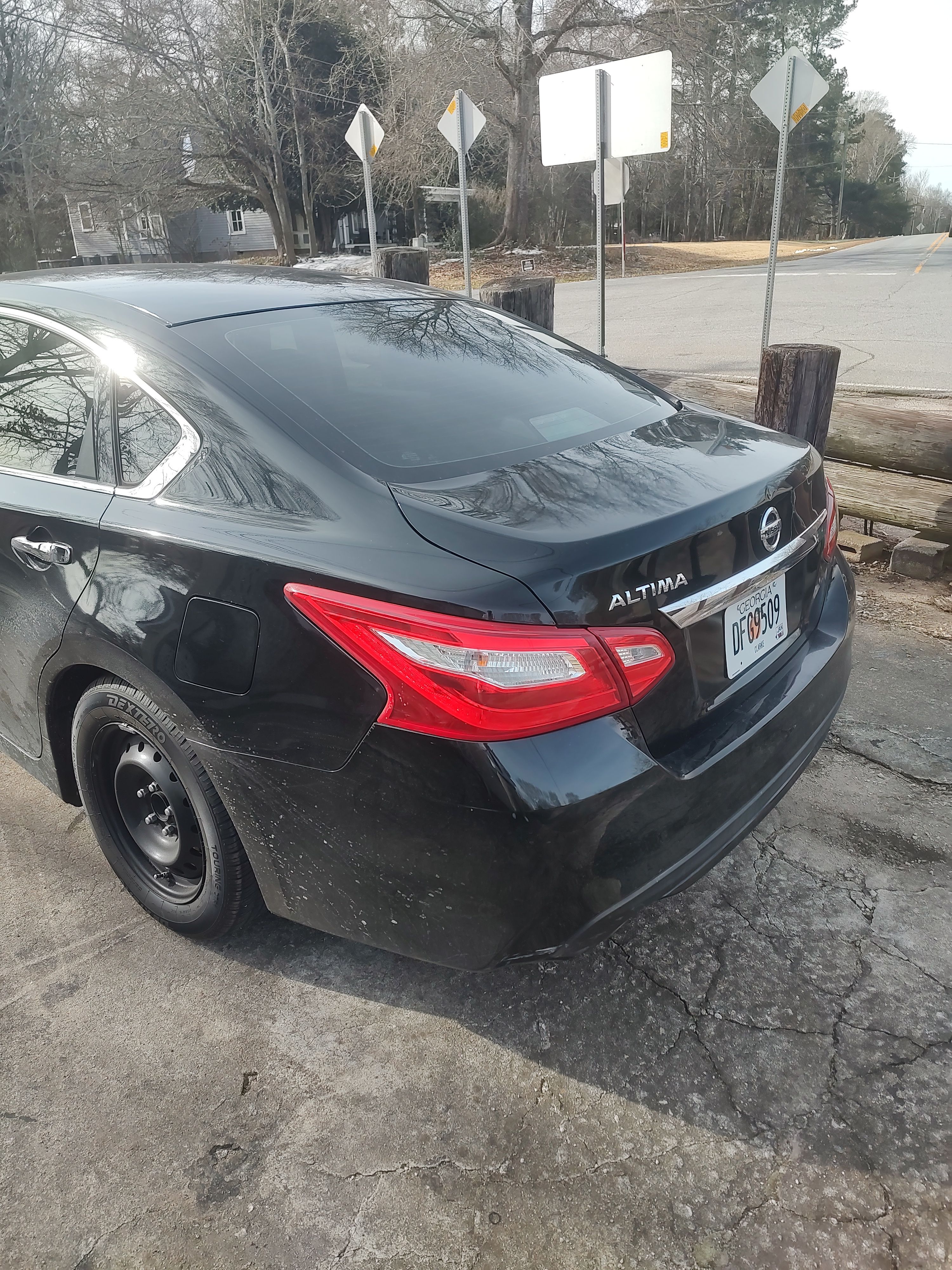 Used 2016 Nissan Altima 2.5 S w/ Power Driver Seat Package FWD image 12