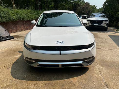 Used 2023 Hyundai Ioniq 5 SEL w/ Cargo Package image 2