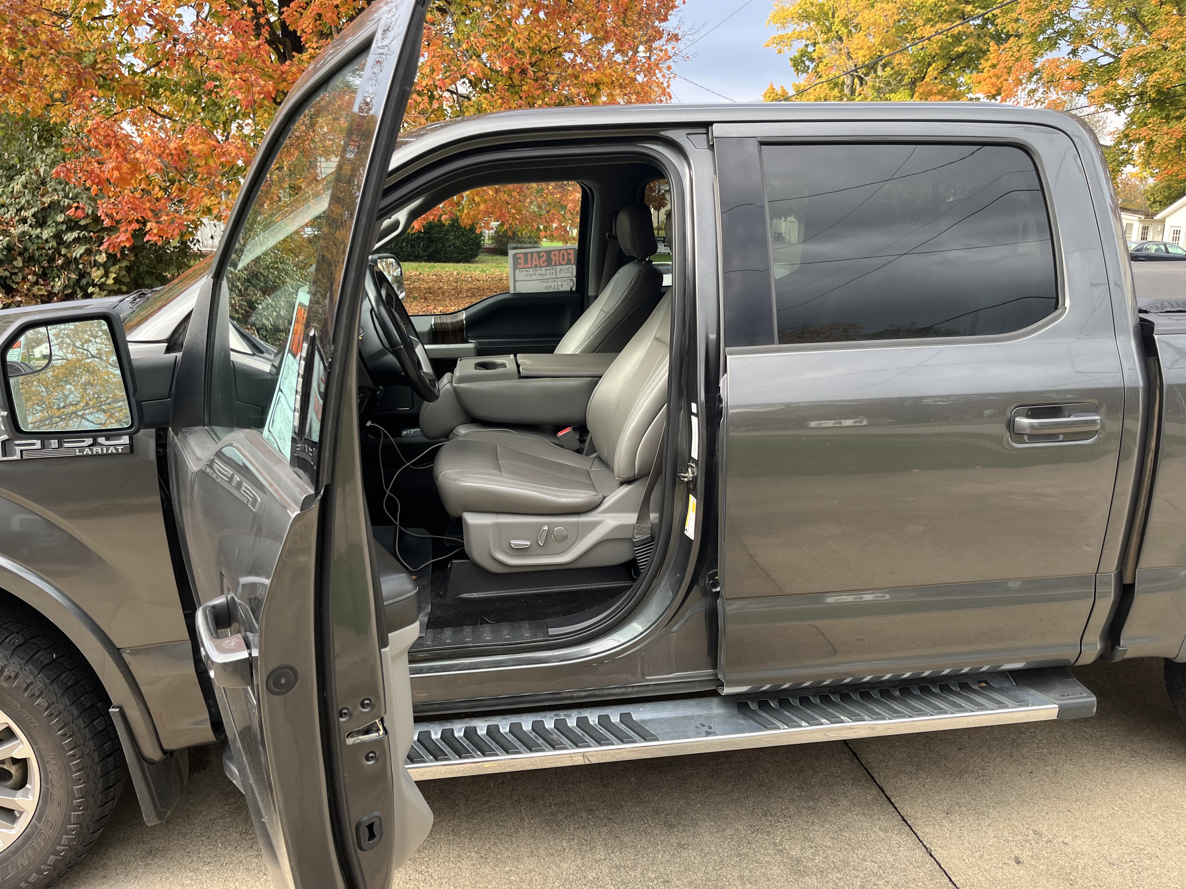Used 2018 Ford F150 Lariat AWD/4WD image 5