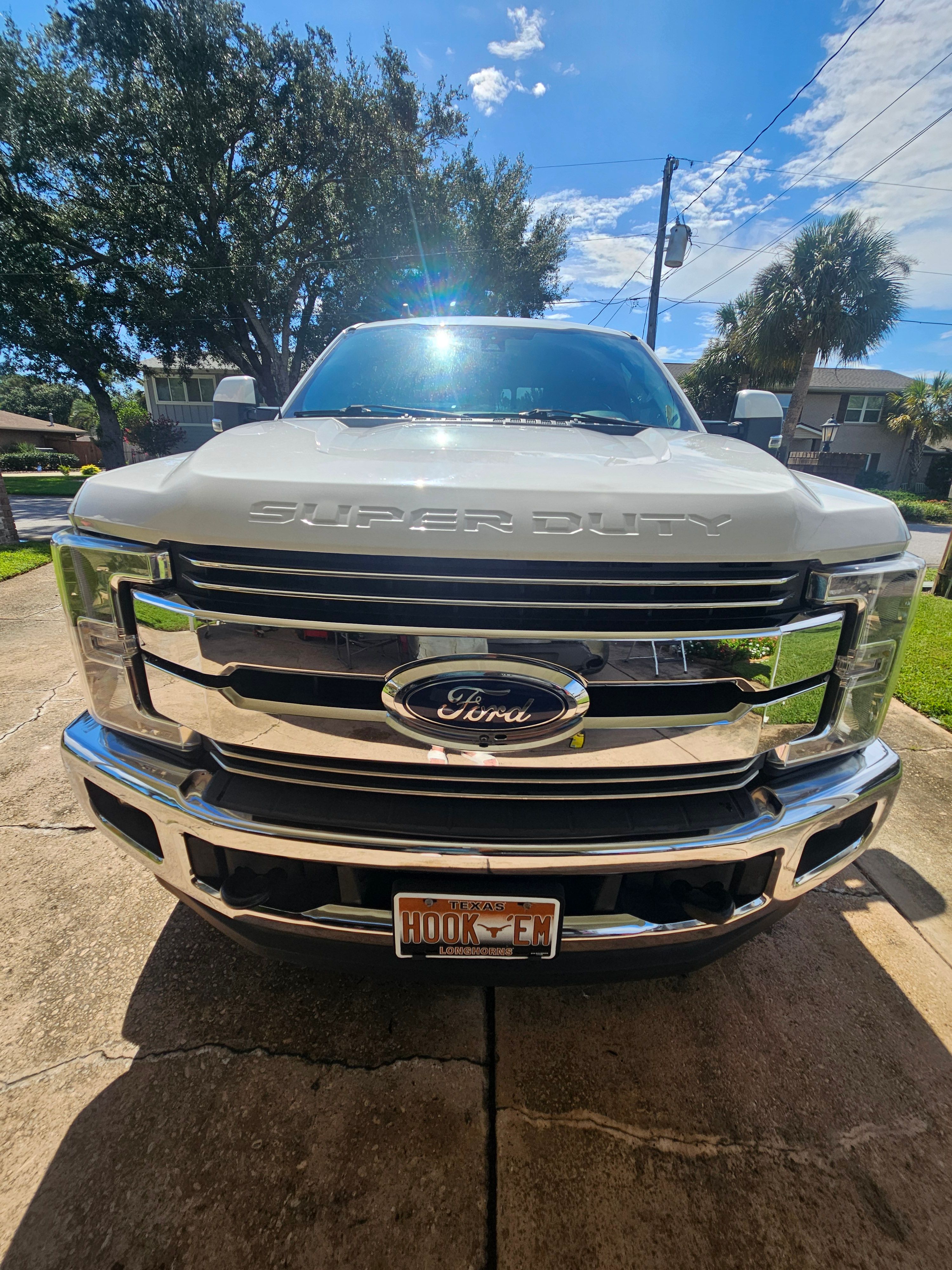 Used 2019 Ford F250 Lariat w/ Lariat Ultimate Package AWD/4WD image 5