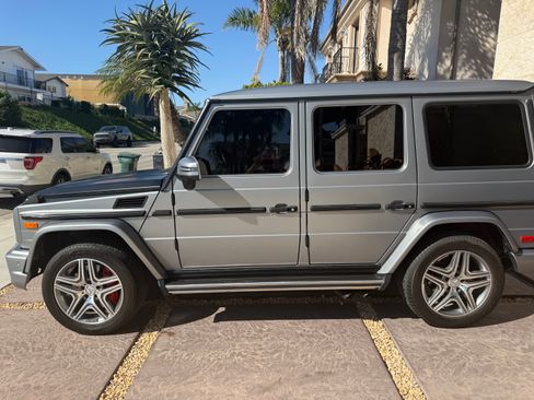 Used 2017 Mercedes-Benz G 63 AMG 4MATIC image 5