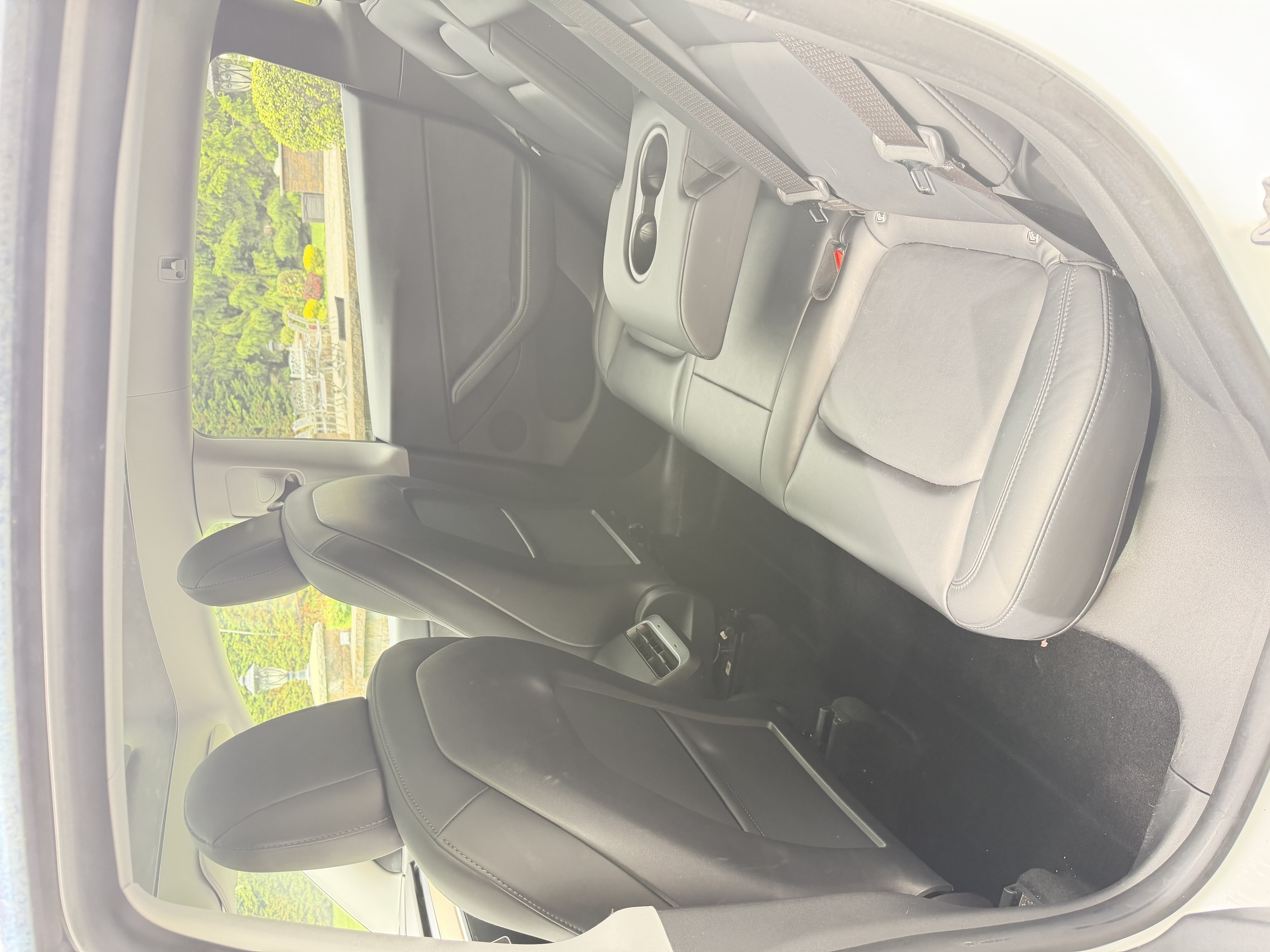 Used 2021 Tesla Model Y Long Range AWD/4WD image 10