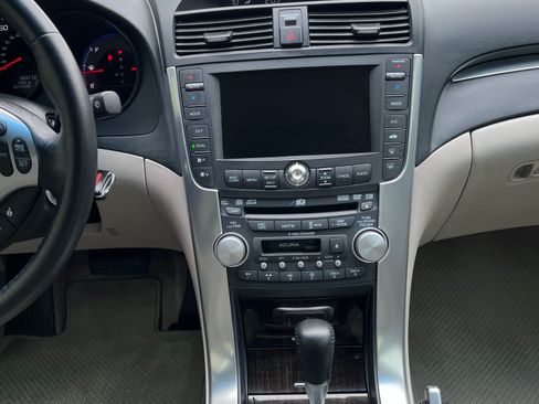 Used 2008 Acura TL 3.2 Sedan 4D image 17