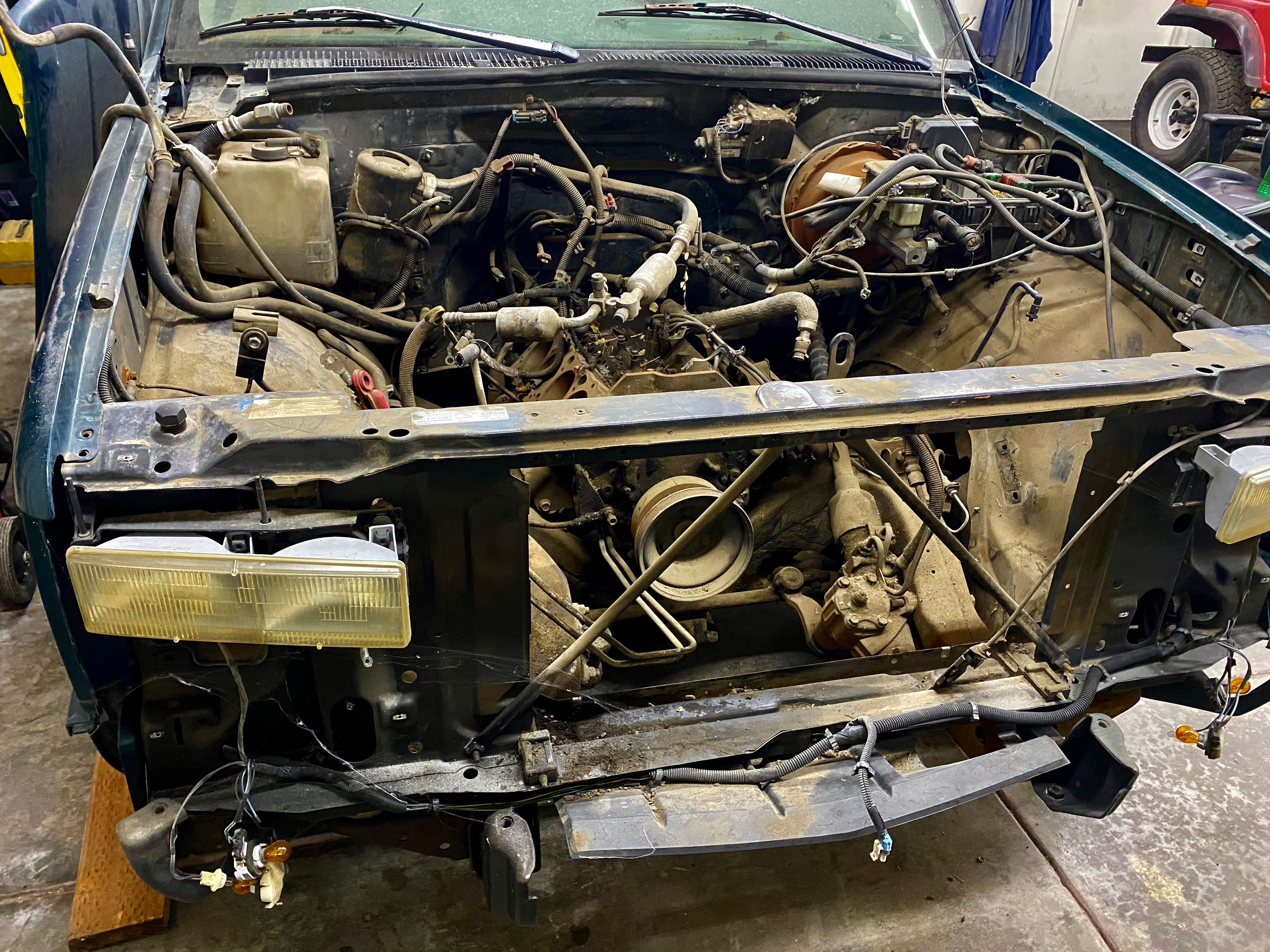 Used 1998 Chevrolet Silverado 1500 2WD Regular Cab image 5