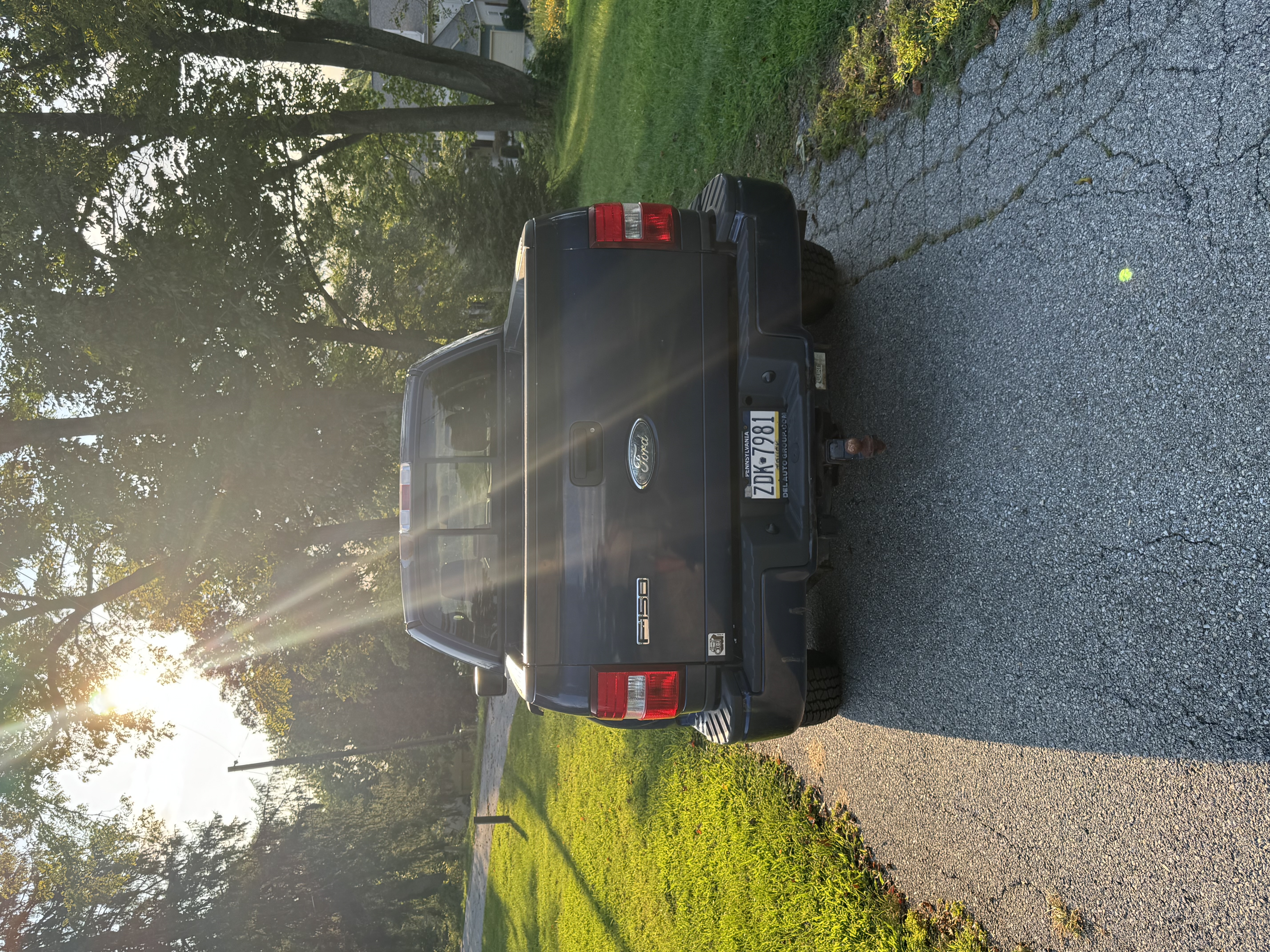 Used 2007 Ford F150 STX AWD/4WD image 8