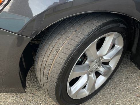 Used 2014 Acura RLX image 9