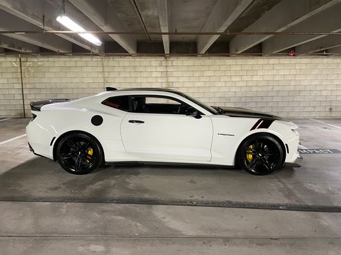 Used 2018 Chevrolet Camaro SS w/ Redline Edition image 11