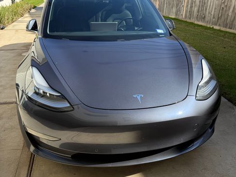 Used 2020 Tesla Model 3 Long Range image 2