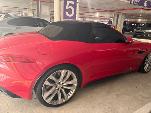 Used 2014 Jaguar F-TYPE S image 10
