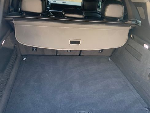 Used 2024 Porsche Cayenne image 10