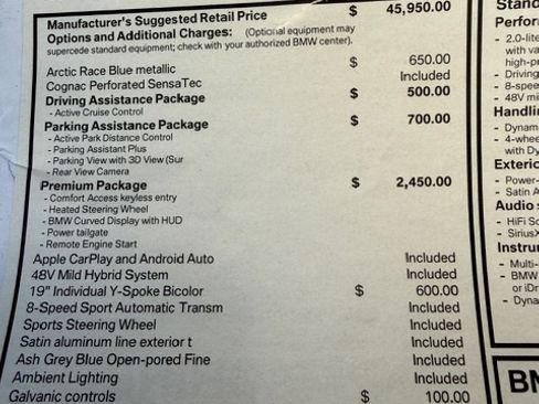 Used 2025 BMW 330i Sedan w/ Premium Package image 6