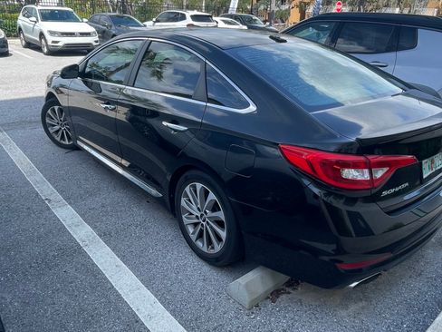 Used 2016 Hyundai Sonata Sport w/ Option Group 1V FWD image 5