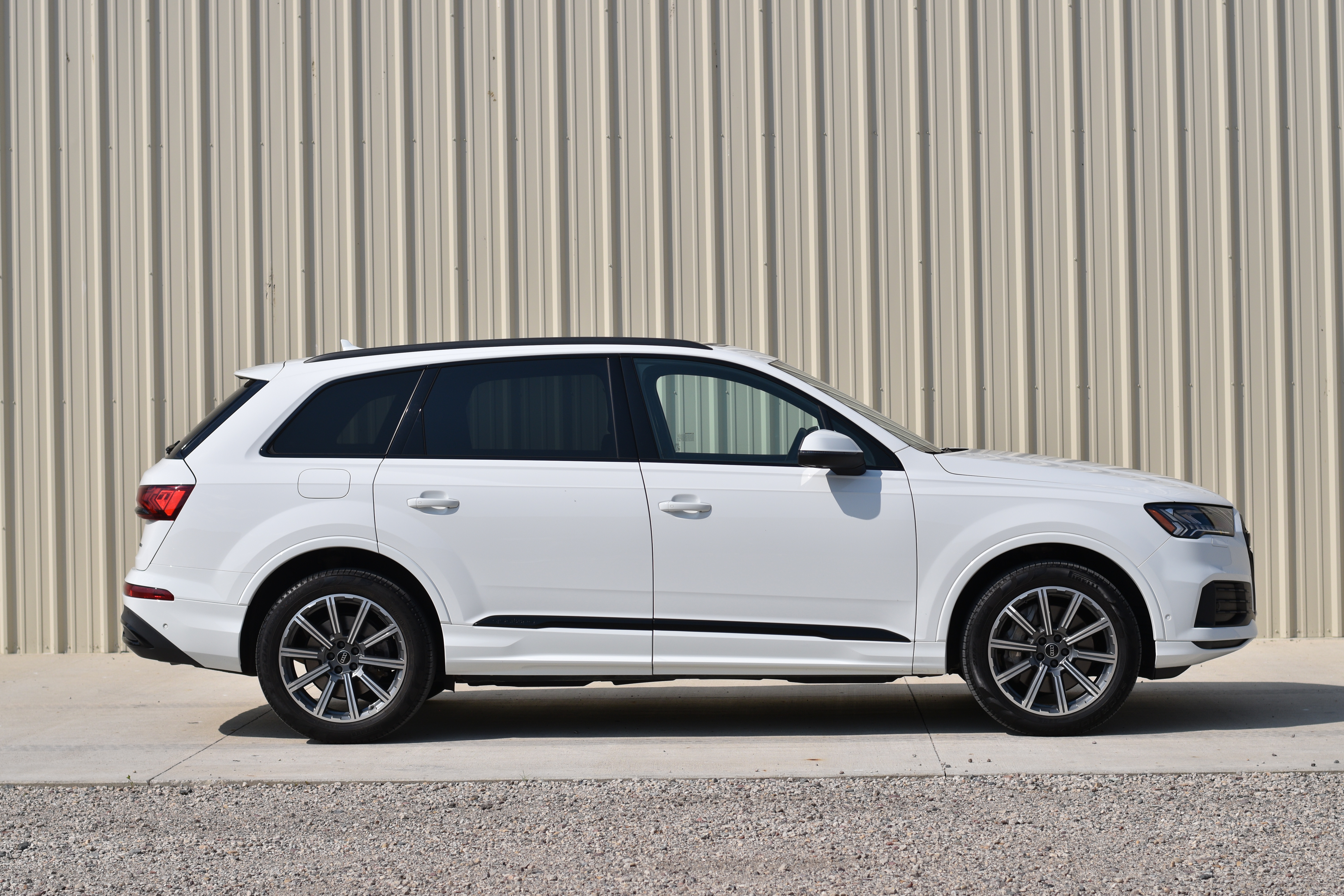 Used 2023 Audi Q7 2.0T Premium Plus w/ Premium Plus Package AWD/4WD image 8