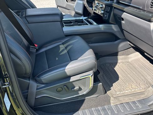 Used 2024 Ford F450 Lariat w/ Lariat Ultimate Package AWD/4WD image 21