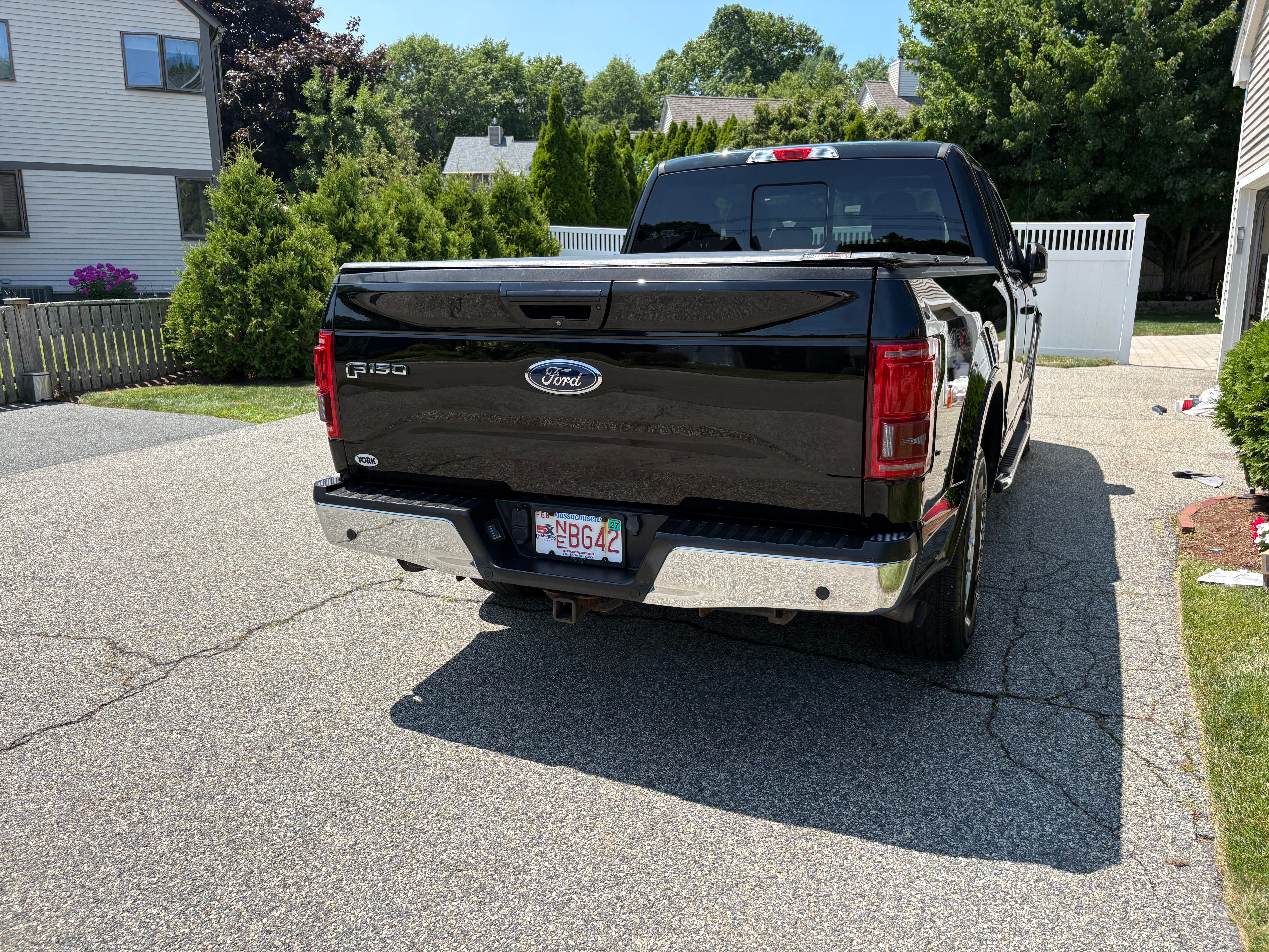 Used 2016 Ford F150 Lariat w/ Equipment Group 501A Mid AWD/4WD image 12