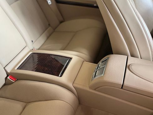 Used 2013 Mercedes-Benz CL 550 4MATIC image 11