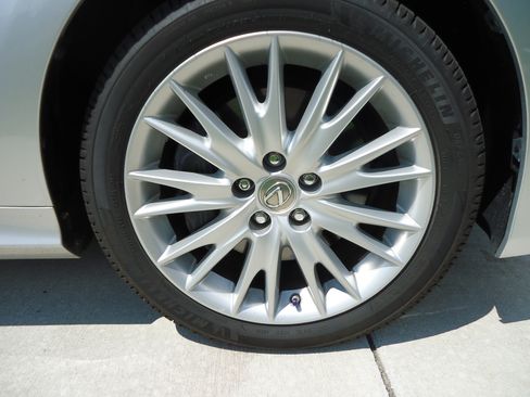 Used 2013 Lexus GS 350 AWD w/ Luxury Pkg w/Cold Weather Pkg image 11