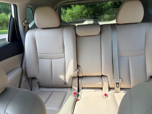 Used 2016 Nissan Rogue SL w/ SL Premium Package FWD image 10