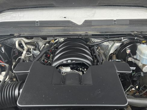 Used 2015 GMC Yukon XL Denali w/ Premium Package image 11