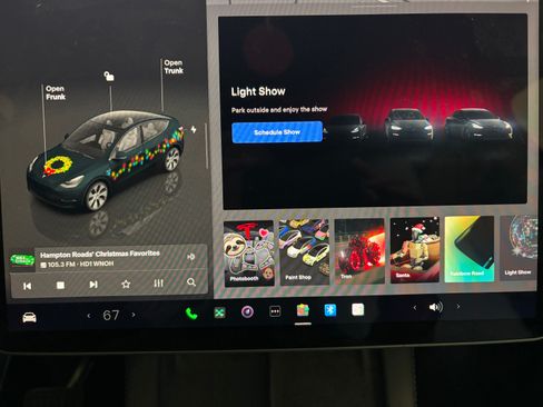 Used 2022 Tesla Model Y Long Range image 31