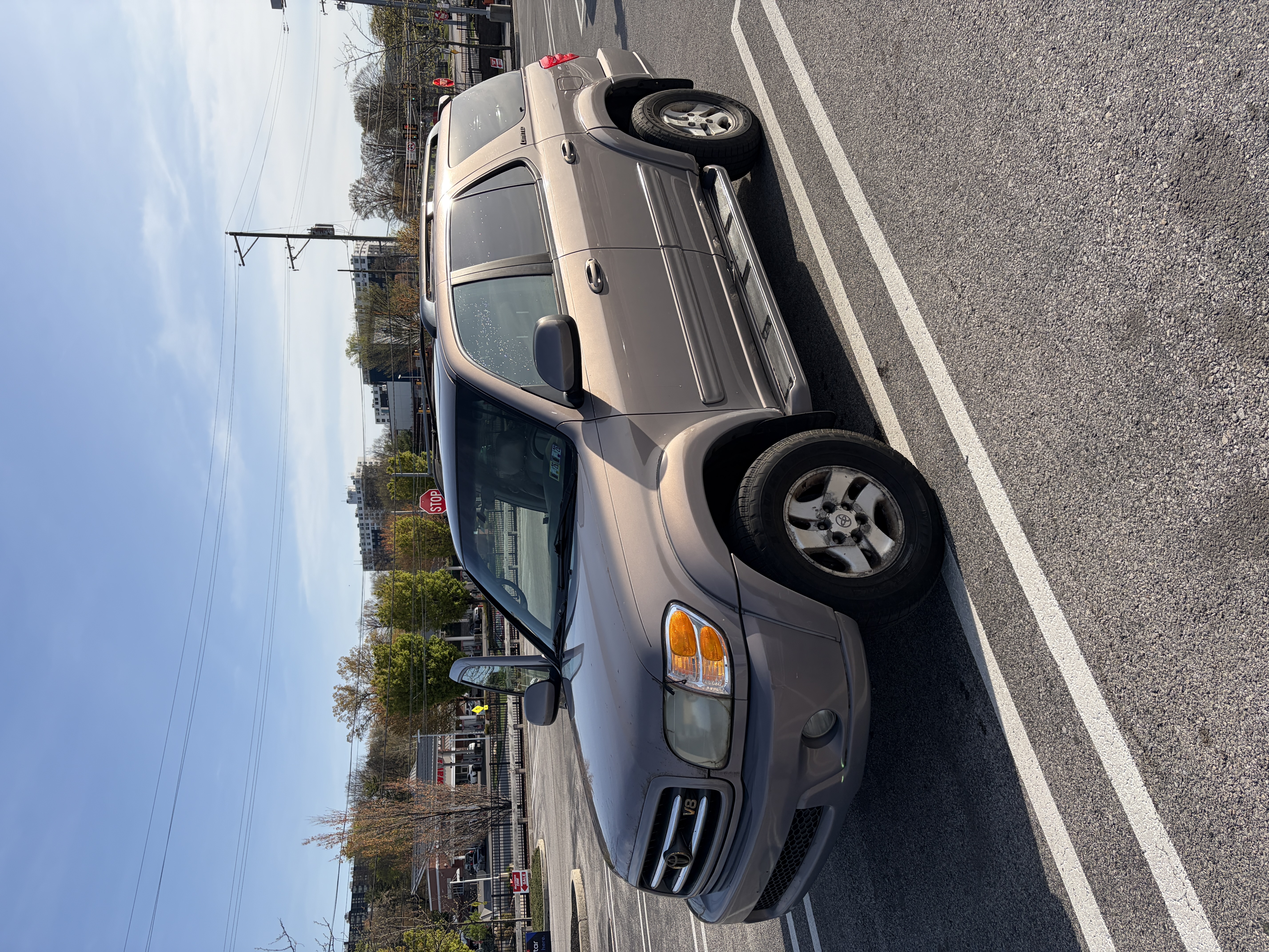 Used 2002 Toyota Sequoia Limited AWD/4WD image 1