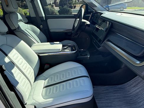 Used 2023 Rivian R1S Adventure image 16