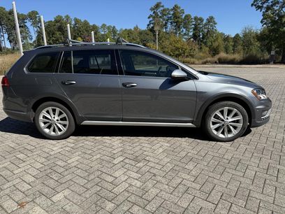 Used 2017 Volkswagen Golf Alltrack SE