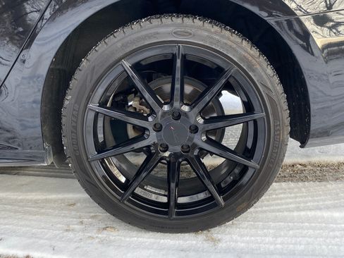 Used 2017 Volkswagen Passat 1.8T R-Line w/ R-Line Lighting Package image 19