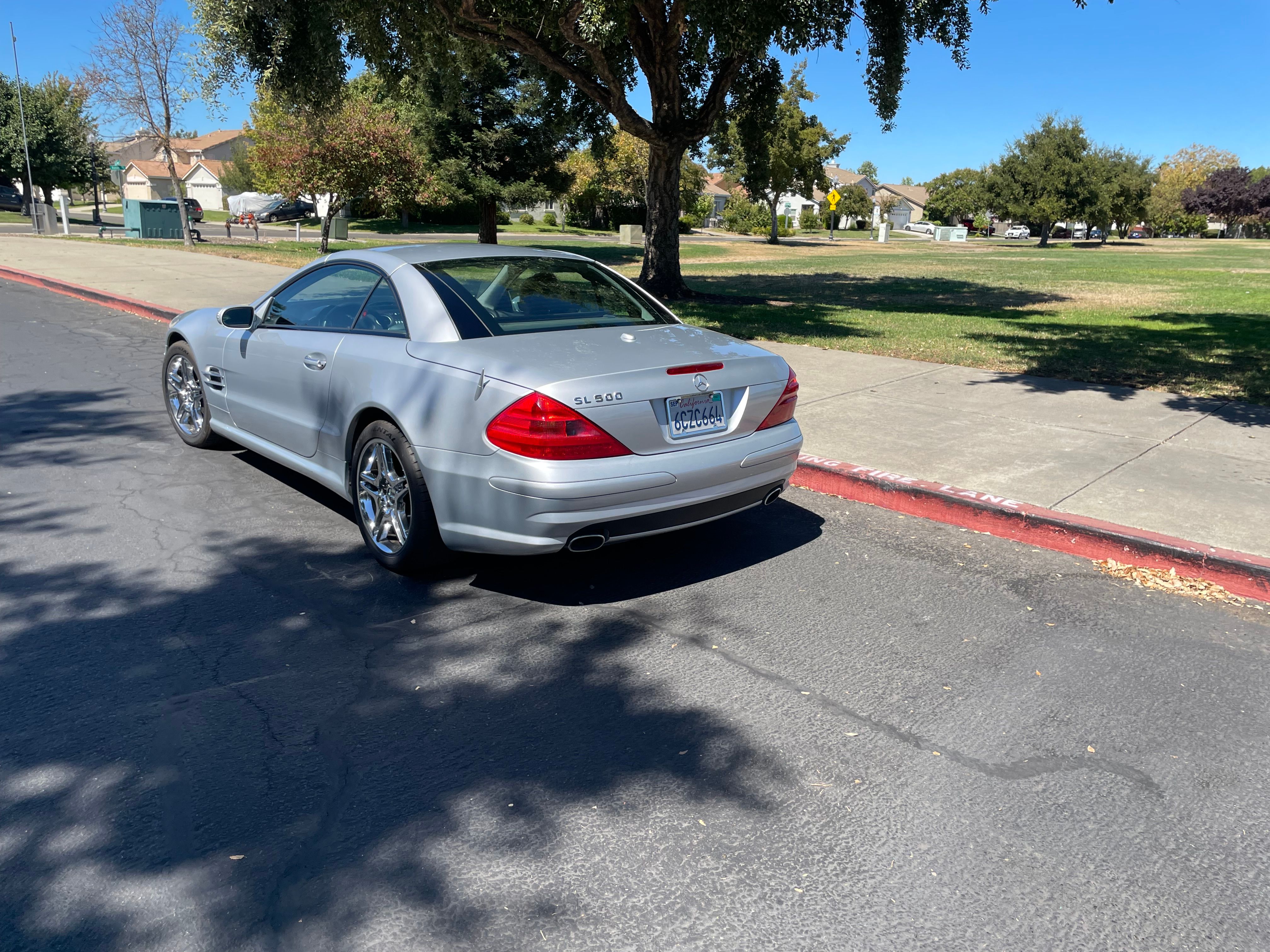 Used 2006 Mercedes-Benz SL 500 image 2
