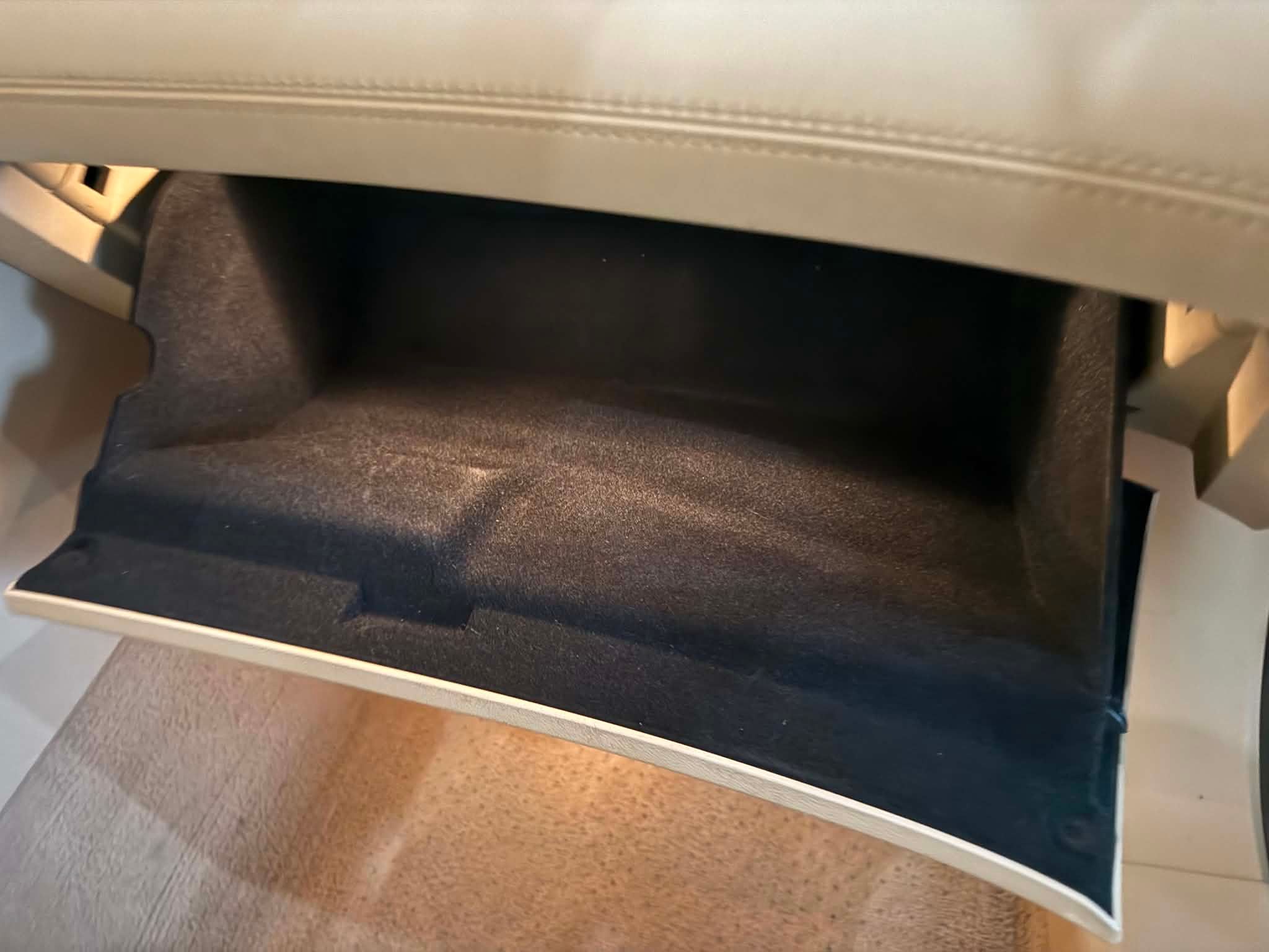 Used 2013 Buick LaCrosse Leather w/ Entertainment Package FWD image 6