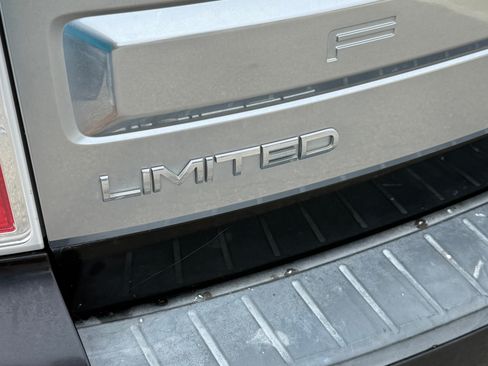 Used 2013 Ford Flex Limited w/ Titanium Appearance Pkg image 6