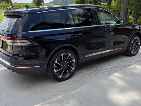 Used 2020 Lincoln Aviator Reserve w/ Equipment Group 202A AWD/4WD image 1