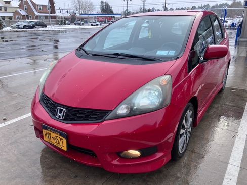 Used 2012 Honda Fit Sport image 1