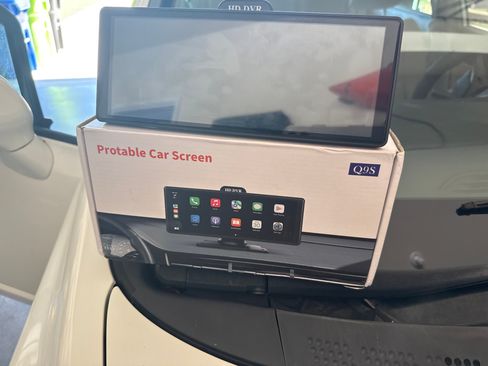 Used 2010 Honda Civic LX image 12