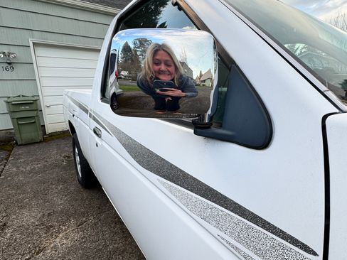 Used 1997 Nissan Pickup XE image 14