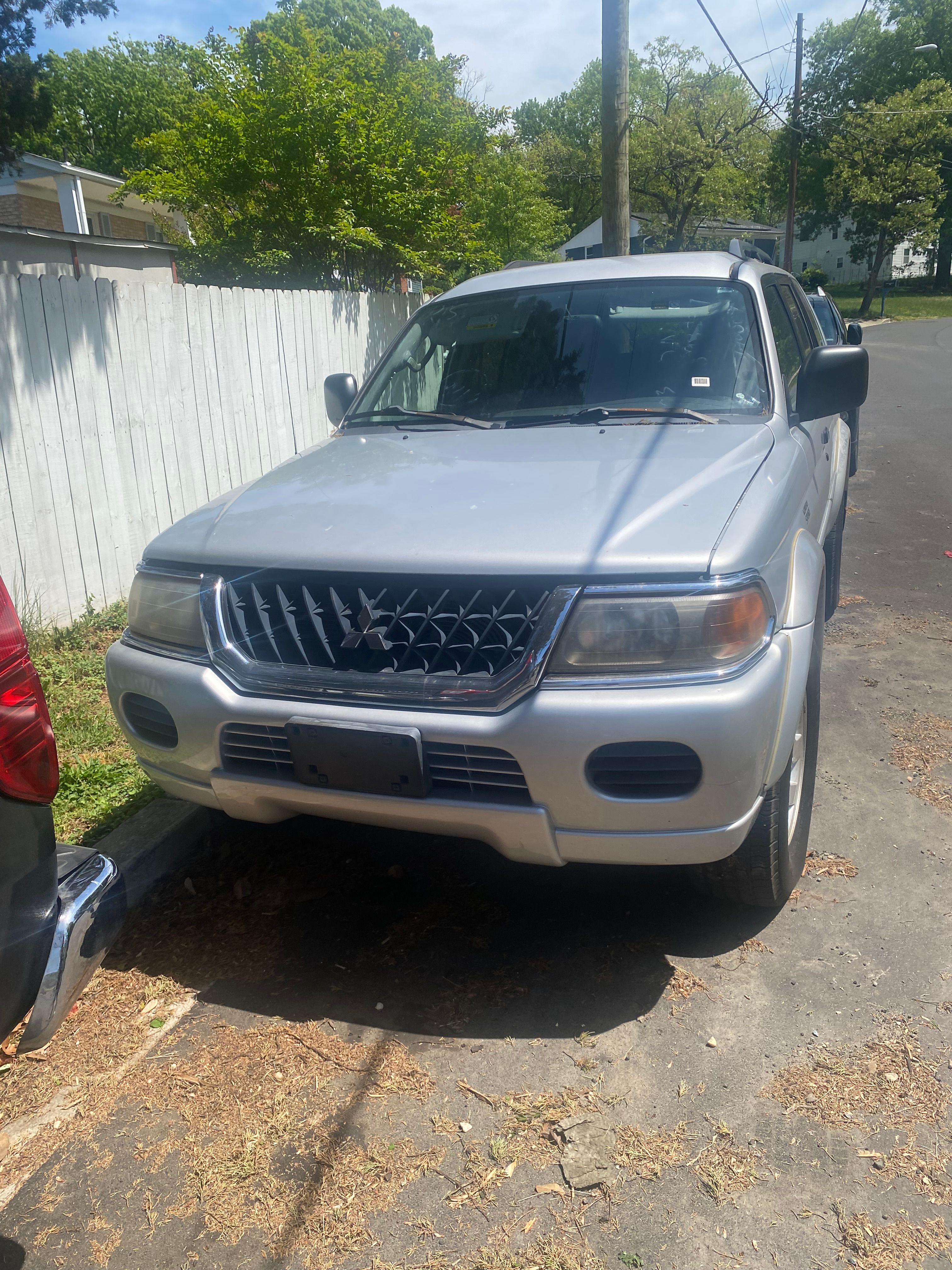Used 2003 Mitsubishi Montero Sport XLS AWD/4WD image 1