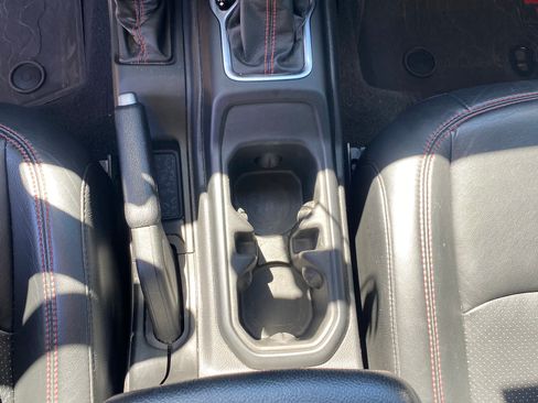 Used 2023 Jeep Gladiator Rubicon image 24