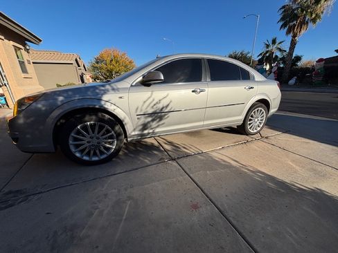 Used 2007 Saturn Aura XR image 5